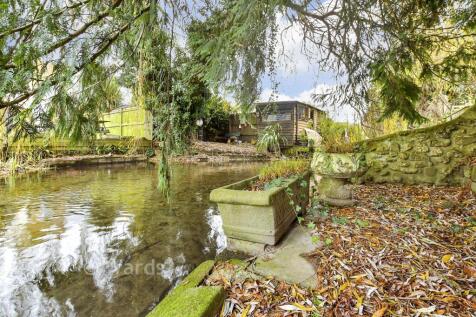 External Lifestyle Photograph