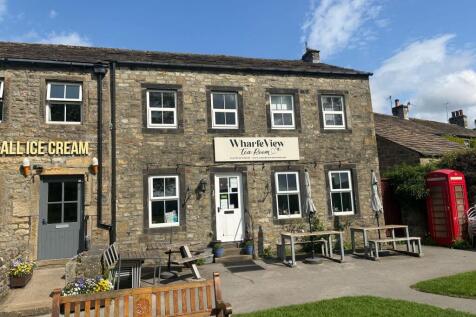 Cafe for sale in middle skyreholme