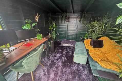 Shed