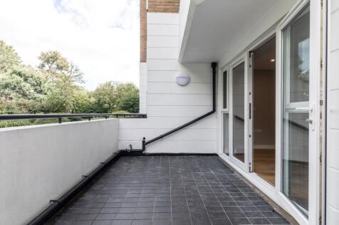 balcony (example)