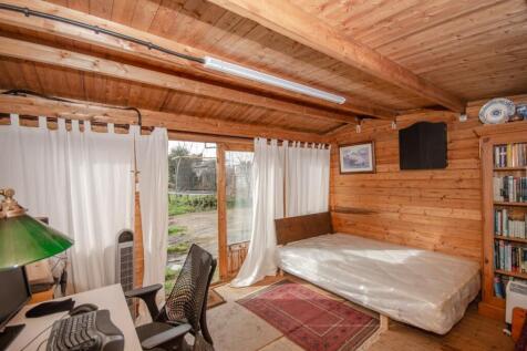 Garden room pic 2.jpg