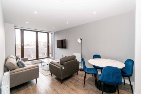 2 Bedroom Flat in L1 0DS