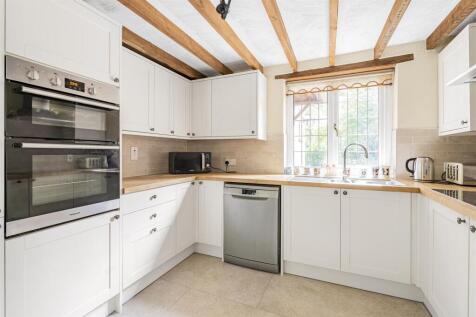 Vale Cottage, 4 Butchers Lane, Pattishall