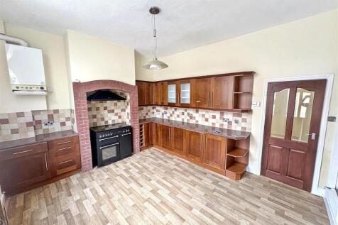Kitchen (26).jpg