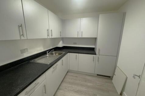 63D Sandycombe Rd 7.jpg