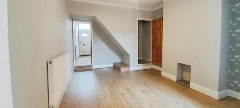 b1b2e74b-WhatsApp...