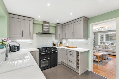 71 Wincheser Close, Banbury-15.jpg