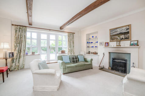 8690721-interior1...