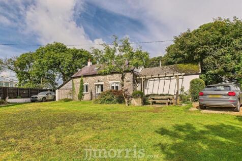 CAM02878G0-PR0077-STILL005.jpg