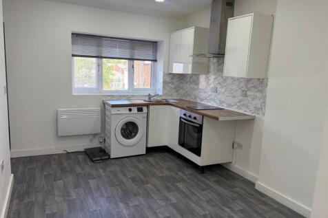 COMPANY LET ONLY - NOT AVAILABLE TO PRIVATE TENANTS Two newly built one-bedroom first floor apartments are available to rent, ideally located above a shop close to Six Ways, Erdington. Finished to a h