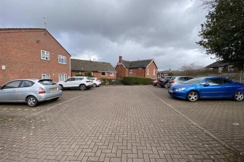 4 Laburnum Lodge3.jpg