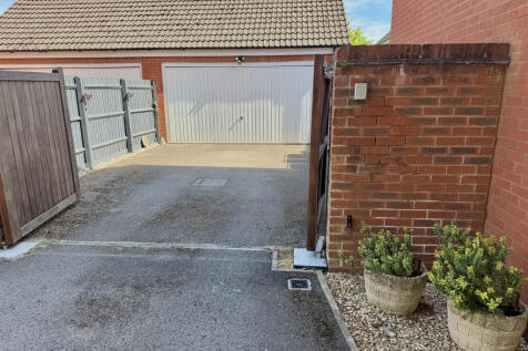 Gated Driveway