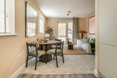 Show Apartment