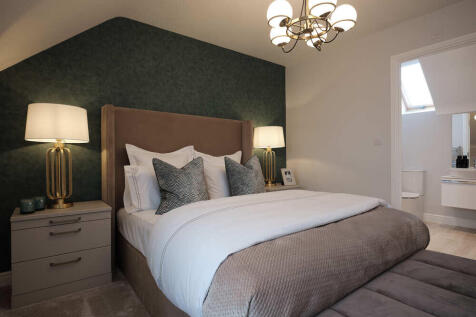 The Thaxted - Bedroom 1