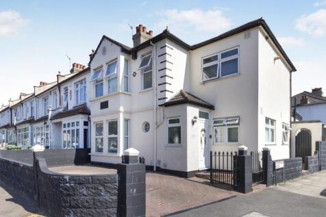A substantial and immaculately presented 8 bedroom, 3 bathroom end of terrace house to let on McLeod Road, London SE2, offering multiple reception rooms, generous family or company accommodation and e