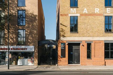 Cyntra Place E8