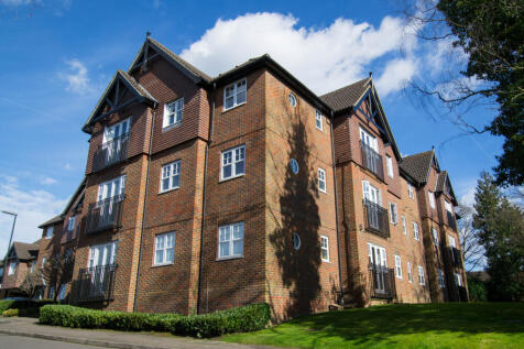 Hiding in the smart suburb of Worth in Crawley, t