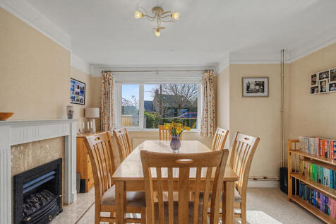 Dining Room - Ang...