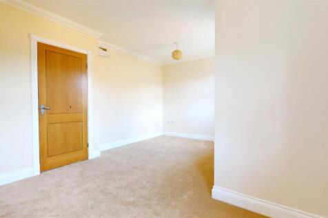 08122025_200918 (1).jpg