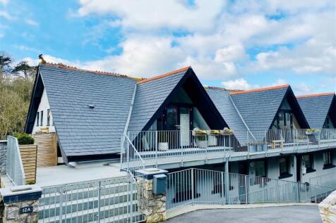 Bolton Court 18.JPG