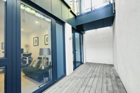 Terrace/Lightwell