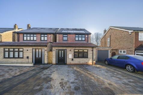 Presented by Clinton at EweMove Bexleyheath and D