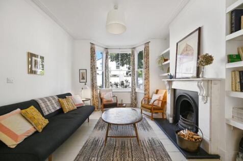 BCFBL - Becklow Road - Reception (4).JPG