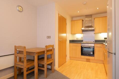 LOUNGE, KITCHEN AND DINER