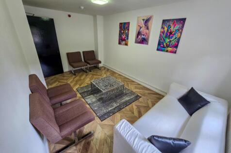 WhatsApp Image 2025-06-29 at 23.19.36 (4).jpeg