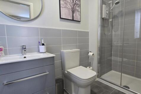 En Suite Shower Room