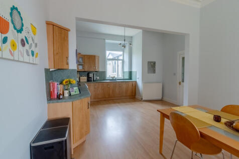 Family Dining Kitchen