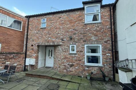 1 Bedroom House in DN14 7BJ