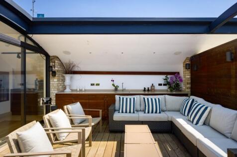 Roof terrace