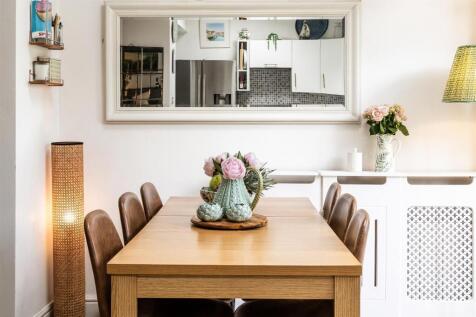 PHYLLIS AVENUE, 18 (2).jpg