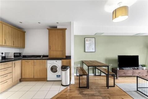 Kitchen/Reception