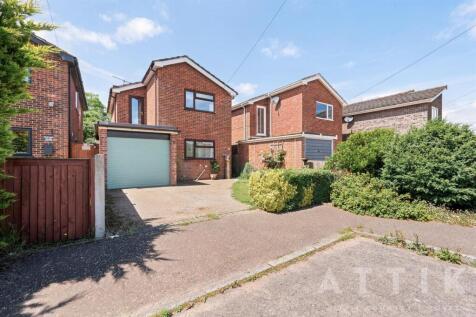 Larwood_Way_001.jpg