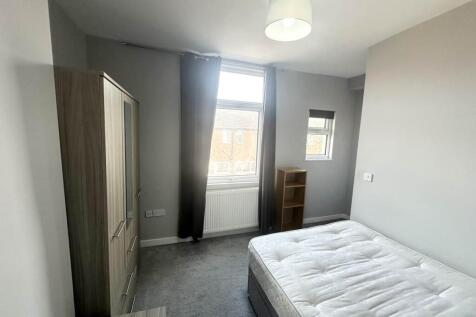 Room 2 (2)