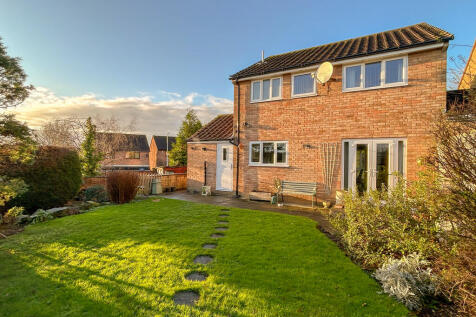 garden rear of ho...