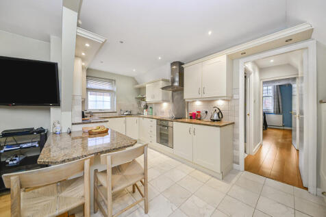 7 bed, 5 bath Detached in Birmingham - Photo 36