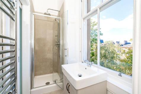 5 bed, 4 bath Terraced in Glasgow - Photo 25
