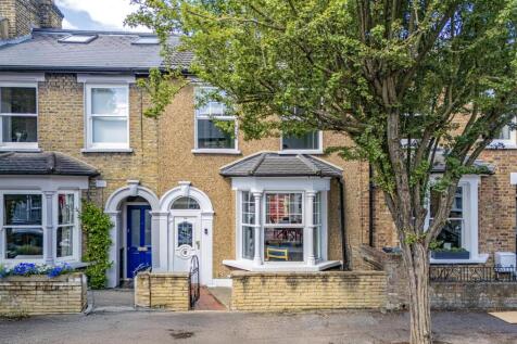 4 bed, 2 bath House in bath - Photo 3