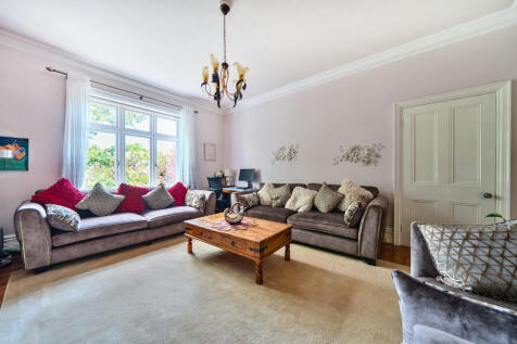 1315035-18-685b91...