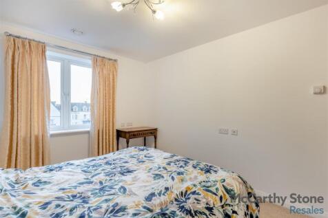 8674093-interior13.jpg