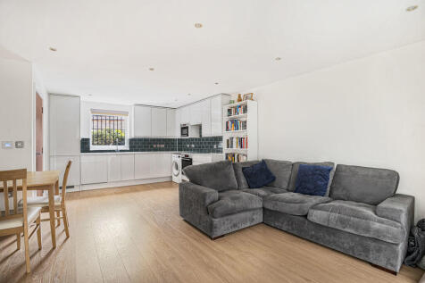 Kitchen/Reception