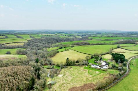 Land and House Drone