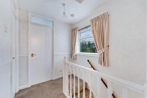 22 HAWTHORNE DRIVE-28.jpg