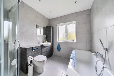 1348903-15-68b976...