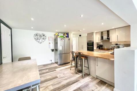 4e635c4c-f4fa-492...