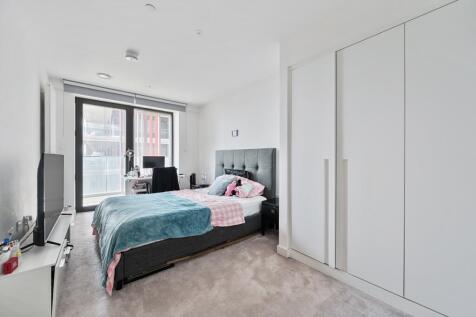 1333372-9-6893501...