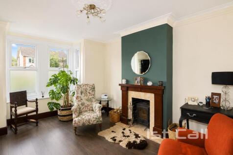 Front Lounge